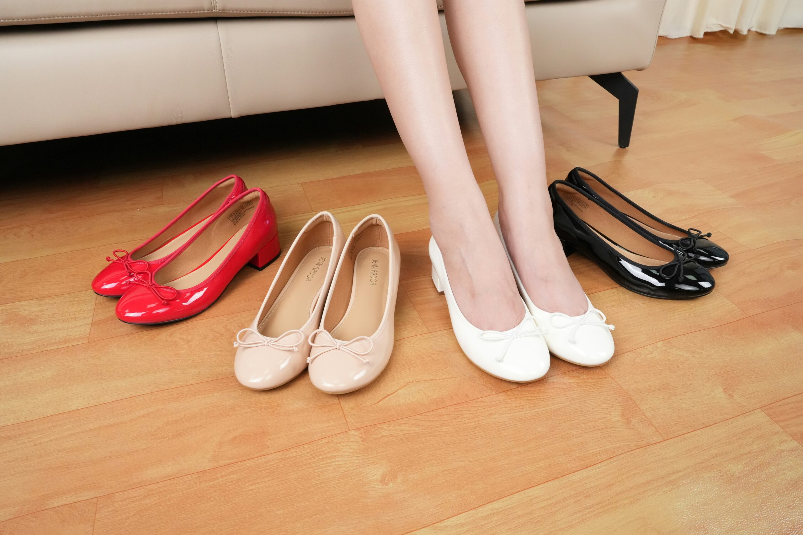 Bequeme flache Damenschuhe für Herbst Outfit und Büro